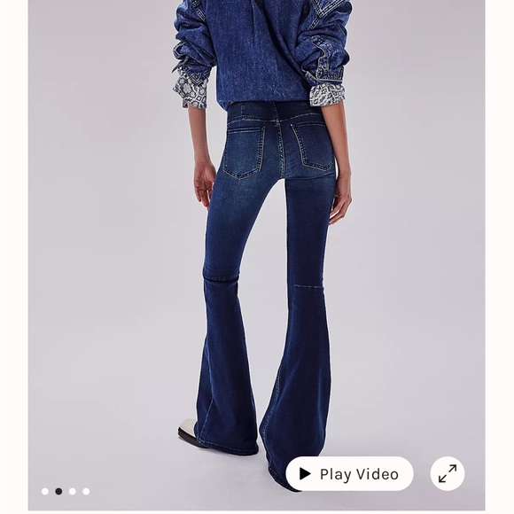 FREE PEOPLE Penny Pull-On (no fly) Flare Jeggings - Picture 2 of 7